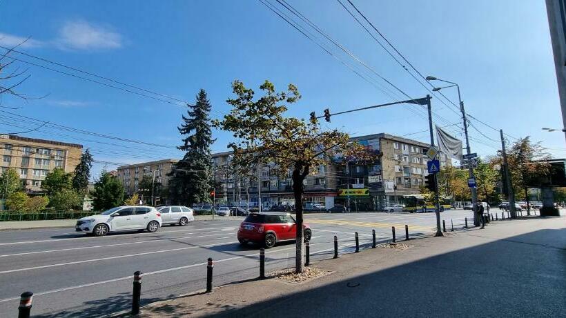 Ultracentral Residence