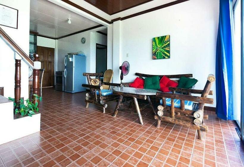 Charming 6 Bed House In Puerto Galera