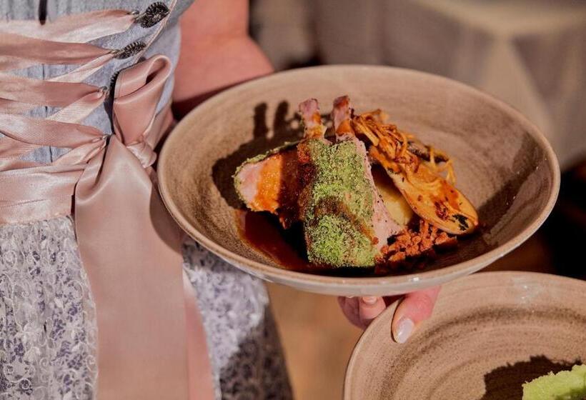 Aktiv & Spa Hotel Alpenrose