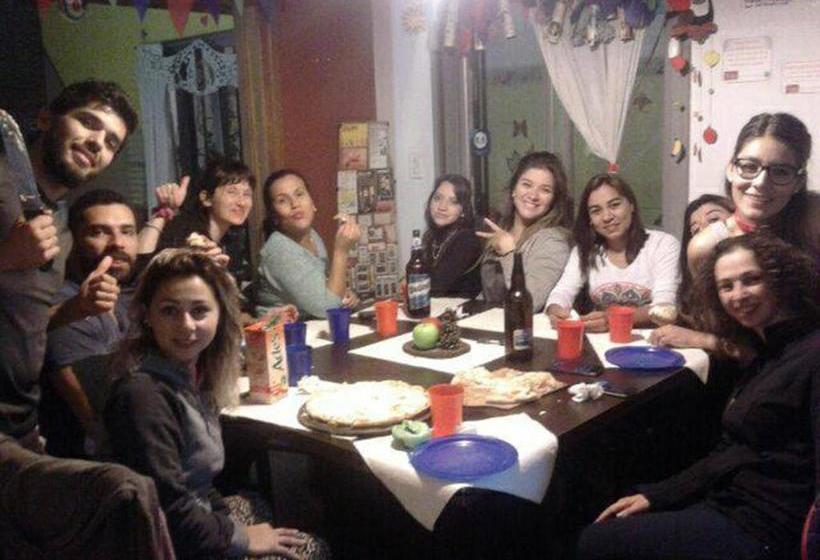 Aloha Habemus Hostel