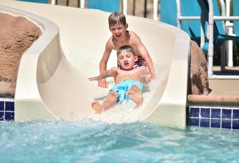 Atlantis Family Waterpark Hotel, Ascend Hotel Collection