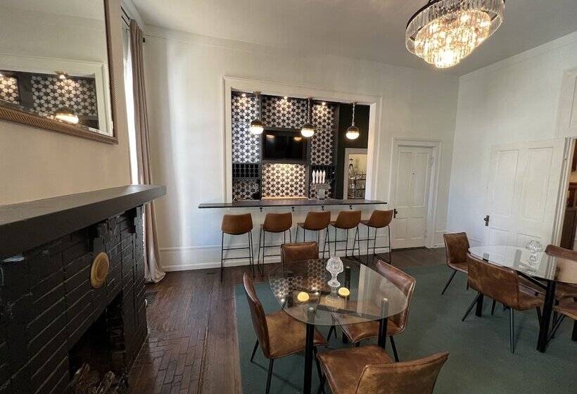 مبيت وإفطار The General S Quarters Boutique