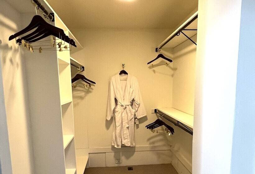 مبيت وإفطار The General S Quarters Boutique