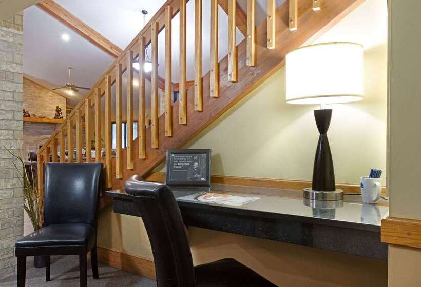 فندق Americinn By Wyndham Tomah