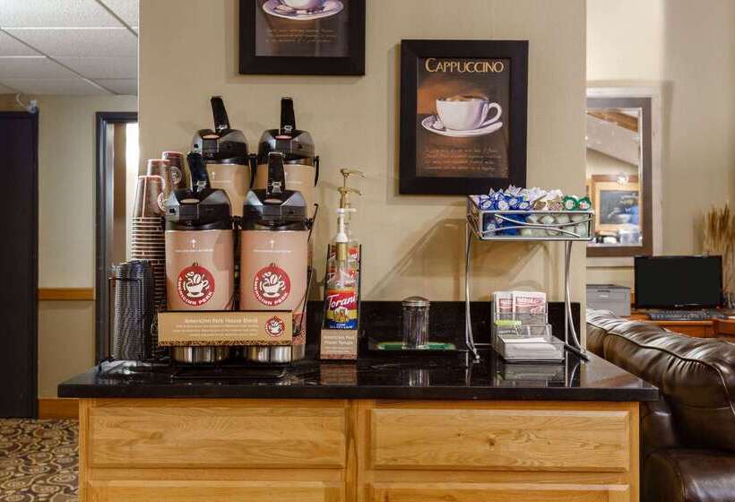 فندق Americinn By Wyndham Tomah