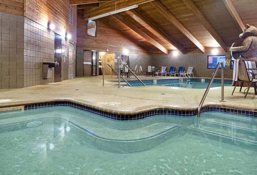 فندق Americinn By Wyndham Tomah