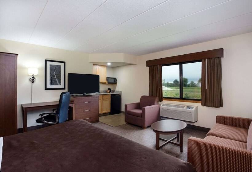 فندق Americinn By Wyndham Tomah