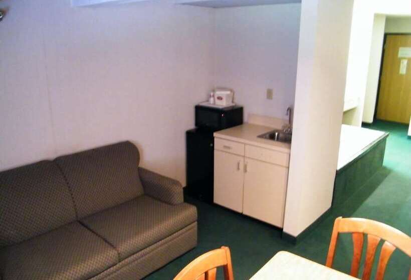 فندق Amerihost Inn & Suites  Mexico