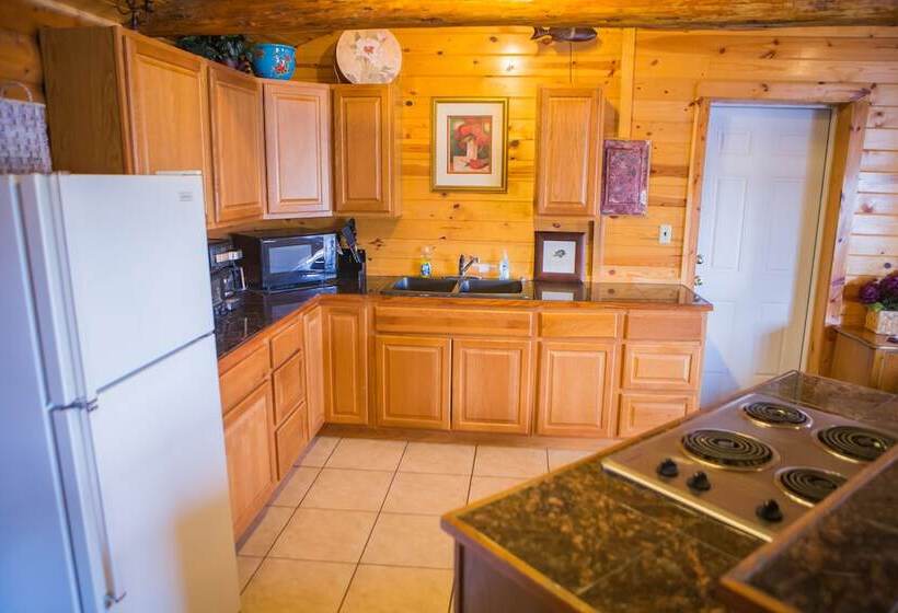 酒店 Anglers Lodge