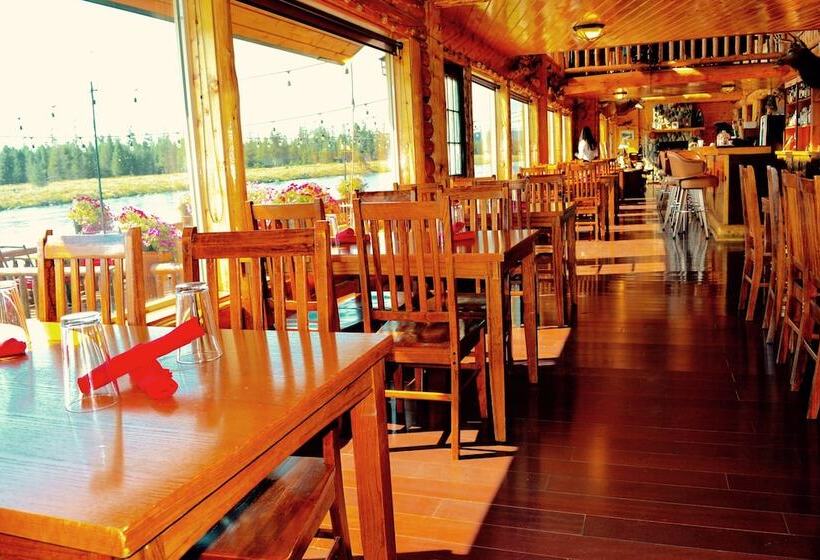 酒店 Anglers Lodge