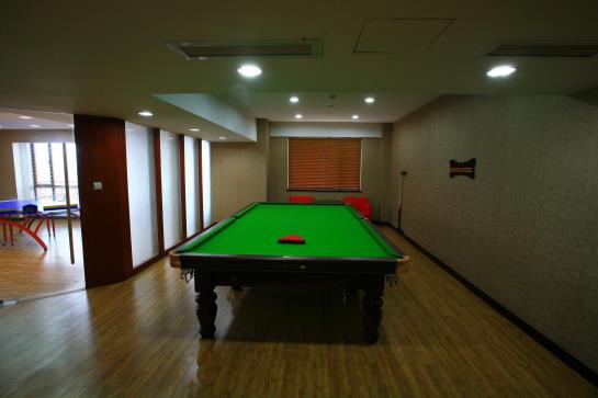 Gold Riverside Hotel