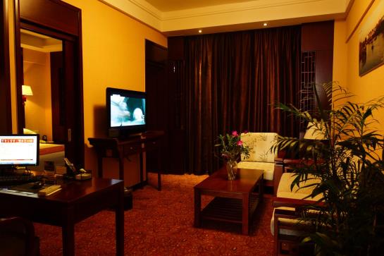 Gold Riverside Hotel