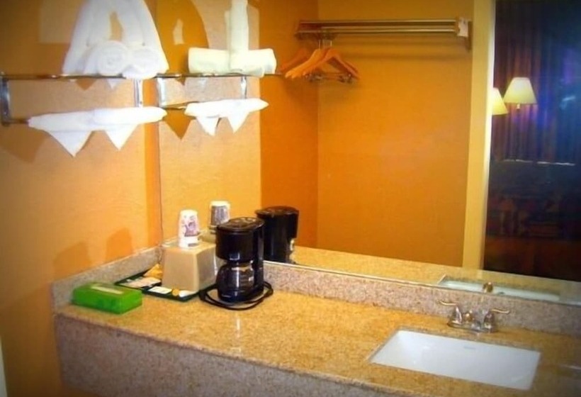 Отель Parkway Inn Of Birmingham