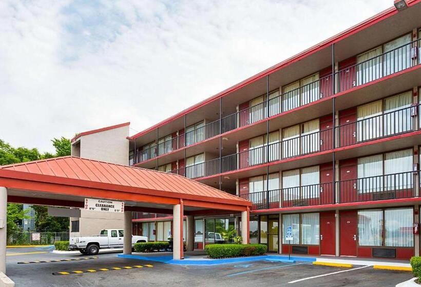 هتل Parkway Inn Of Birmingham