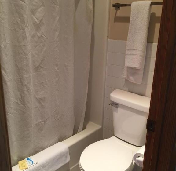 ホテル Budget Host Inn Fridley