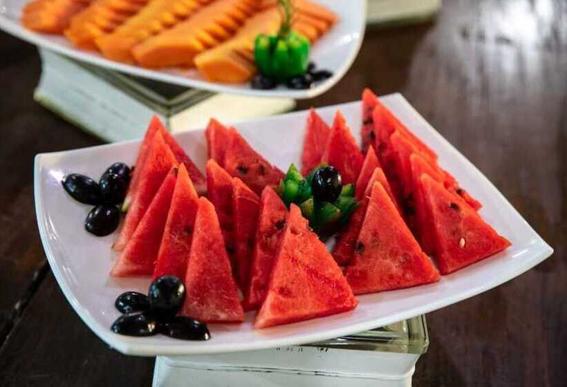 Отель Canzi Cataratas