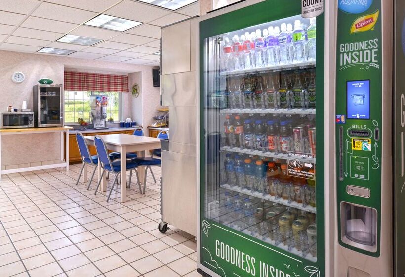 فندق Americas Best Value Inn & Suites Maryville