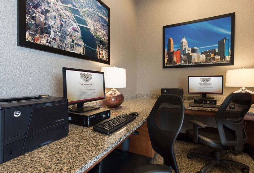 호텔 Drury Inn & Suites Cincinnati Sharonville