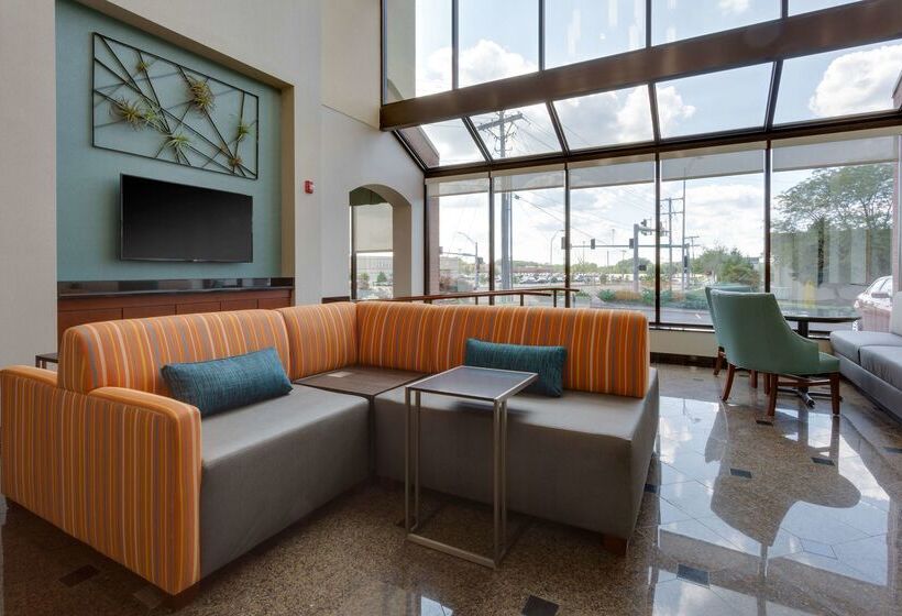 فندق Drury Inn & Suites Columbia Stadium Boulevard