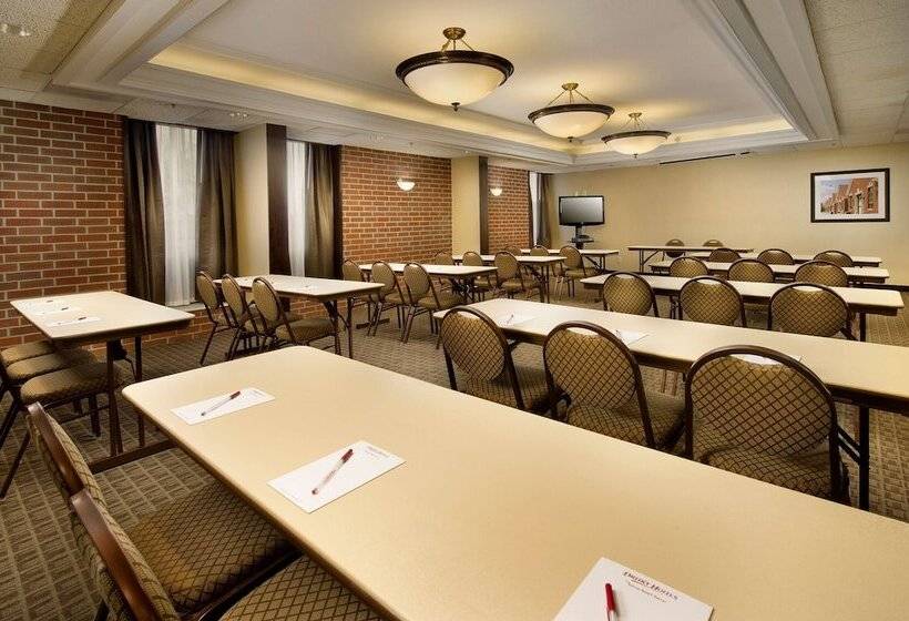 호텔 Drury Inn & Suites Springfield