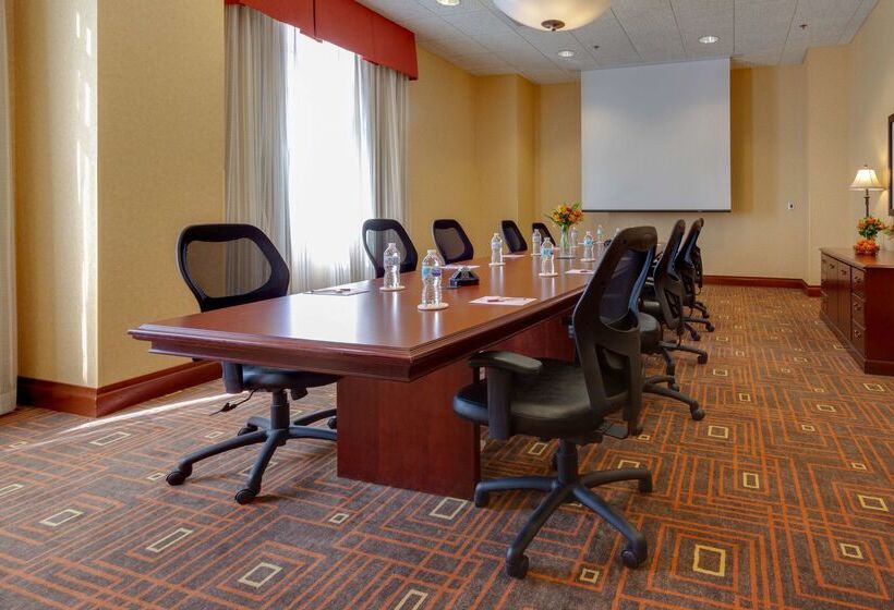 호텔 Drury Inn & Suites St. Louis Forest Park