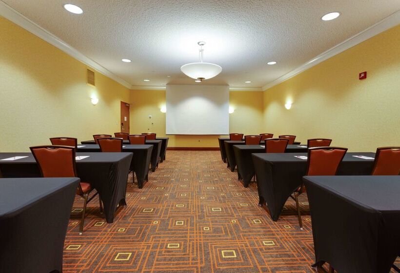 호텔 Drury Inn & Suites St. Louis Forest Park