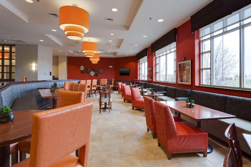 فندق Drury Inn & Suites St. Louis/o Fallon, Il