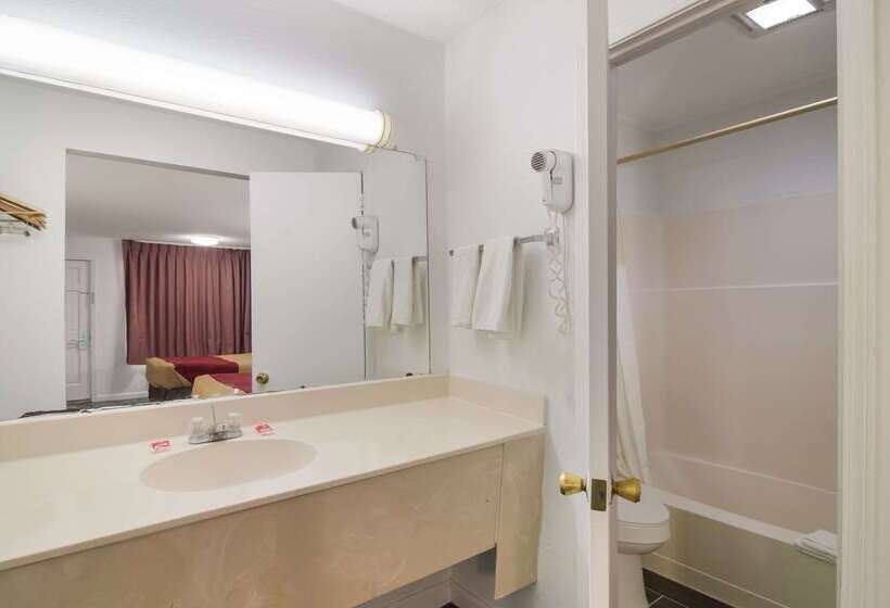 فندق Econo Lodge Calhoun North Damascus