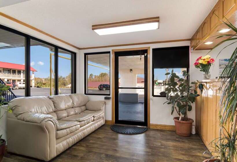 فندق Econo Lodge Calhoun North Damascus