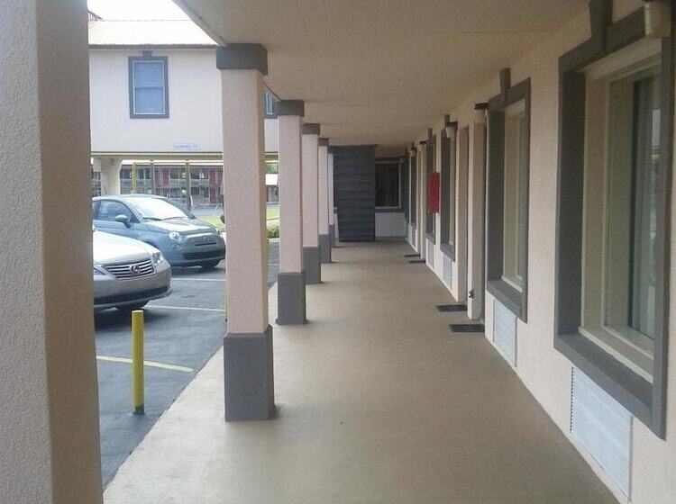 酒店 Econo Lodge Calhoun North Damascus