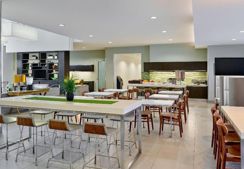 Hotel Element Denver Park Meadows