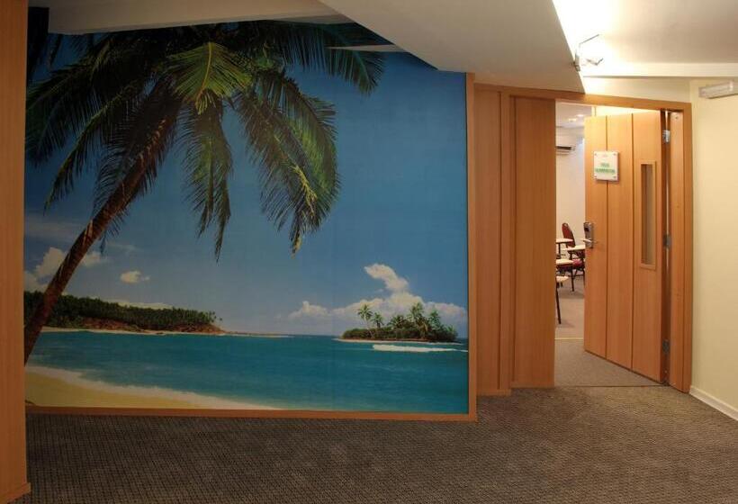 Отель Ema Palace