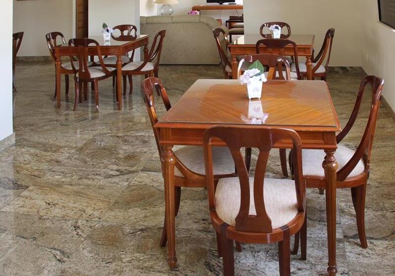 Отель Ema Palace