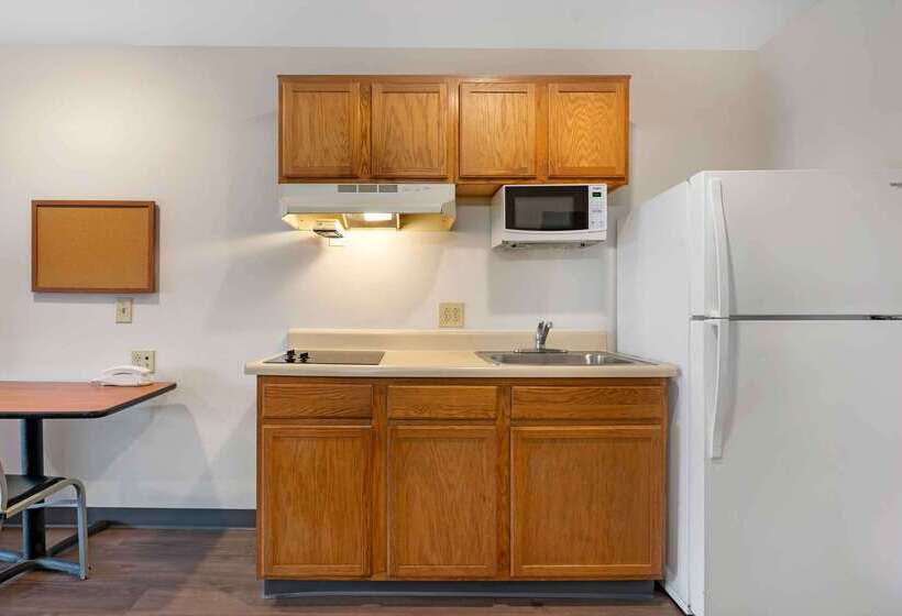 فندق Extended Stay America Select Suites  Cincinnati  Sharonville