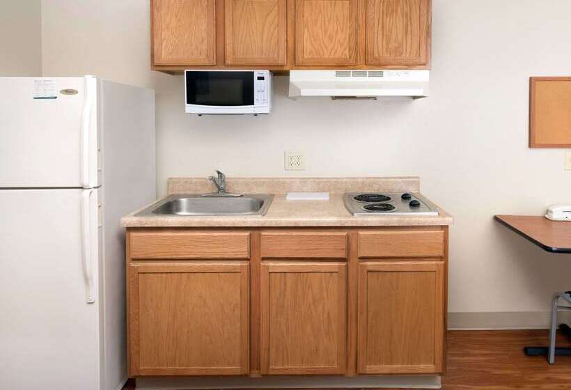 فندق Extended Stay America Select Suites  Indianapolis  Plainfield