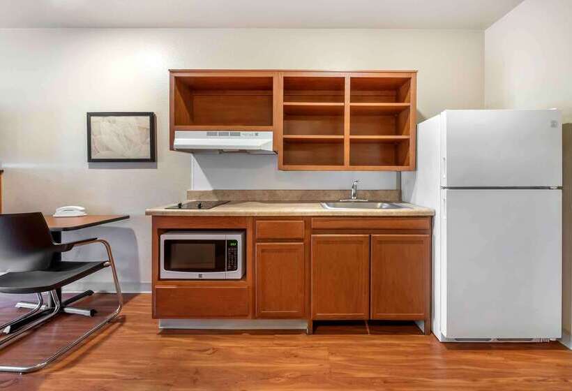 בית מלון כפרי Extended Stay America Select Suites  Jackson  South