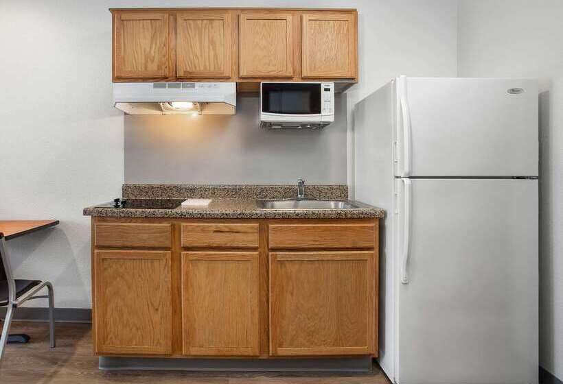 فندق Extended Stay America Select Suites  Panama City  Callaway