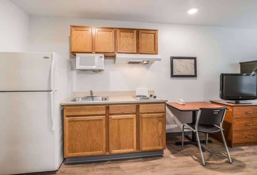 בית מלון כפרי Extended Stay America Select Suites  Tallahassee  Northwest