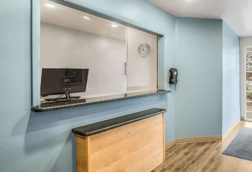 בית מלון כפרי Extended Stay America Select Suites  Tallahassee  Northwest