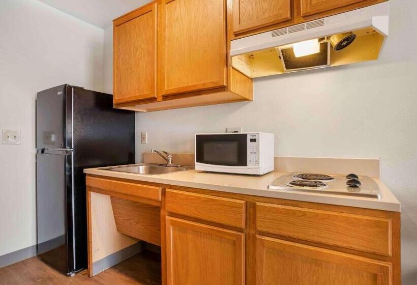 בית מלון כפרי Extended Stay America Select Suites  Tallahassee  Northwest