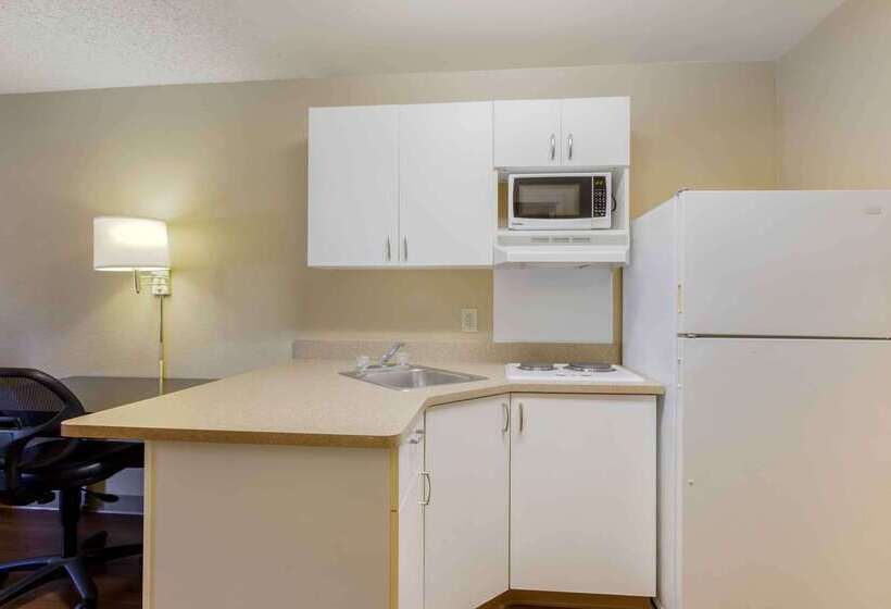 בית מלון כפרי Extended Stay America Suites  Phoenix  Airport