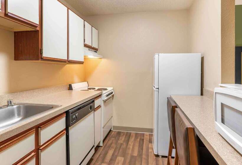 בית מלון כפרי Extended Stay America Select Suites   Richmond   Innsbrook