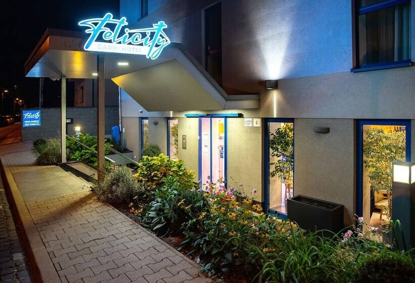 هتل Felicity Garni