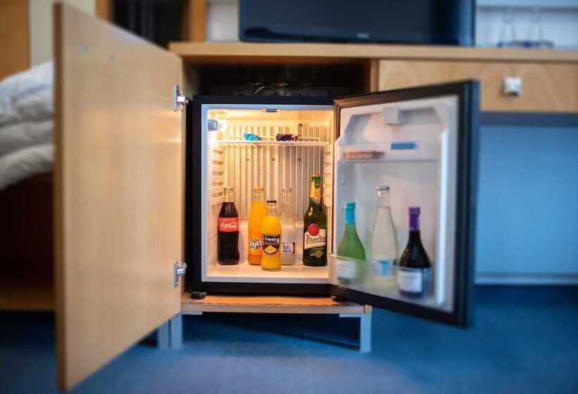 هتل Felicity Garni