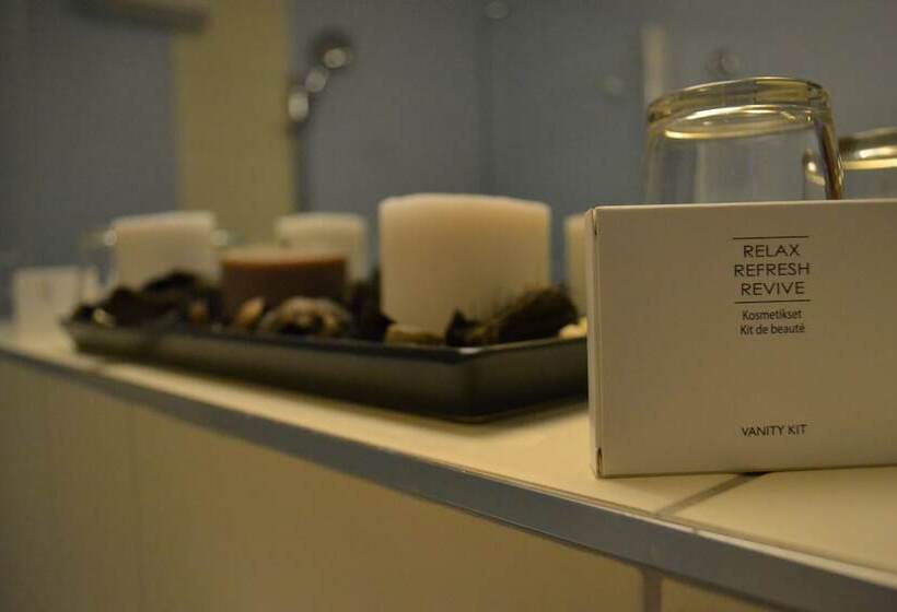 هتل Felicity Garni