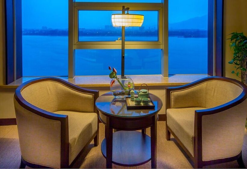 ホテル Fuyang International Trade Center