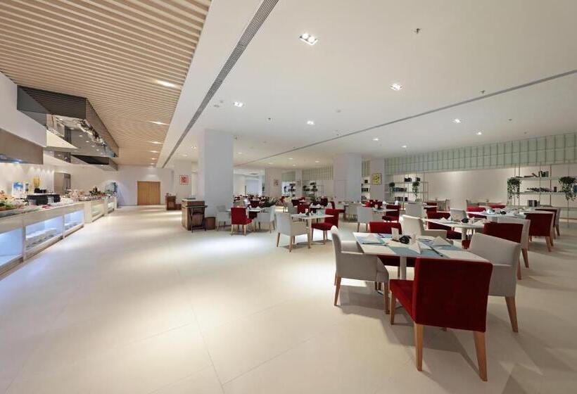 هتل Haikou Meilan International Airport