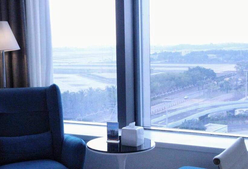 هتل Haikou Meilan International Airport