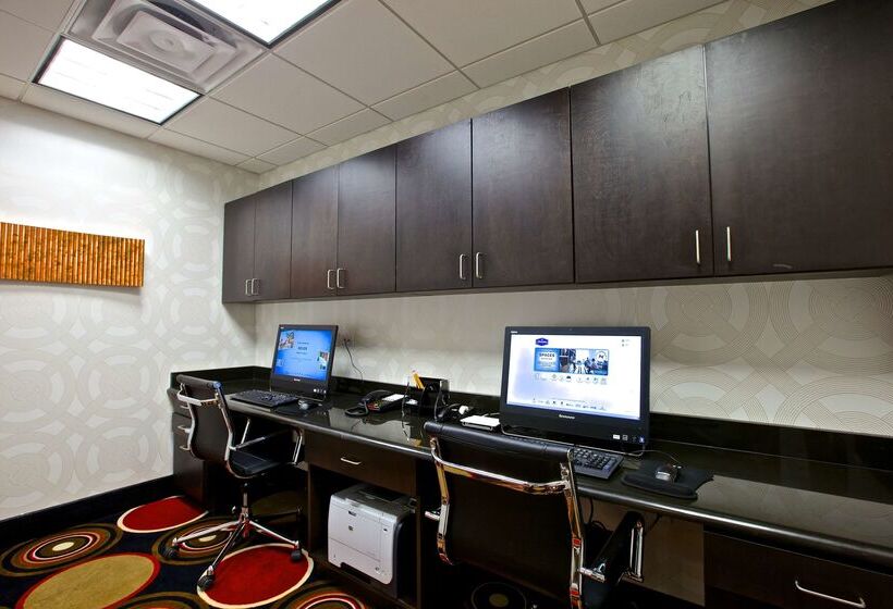 فندق Hampton Inn Atlanta Mcdonough