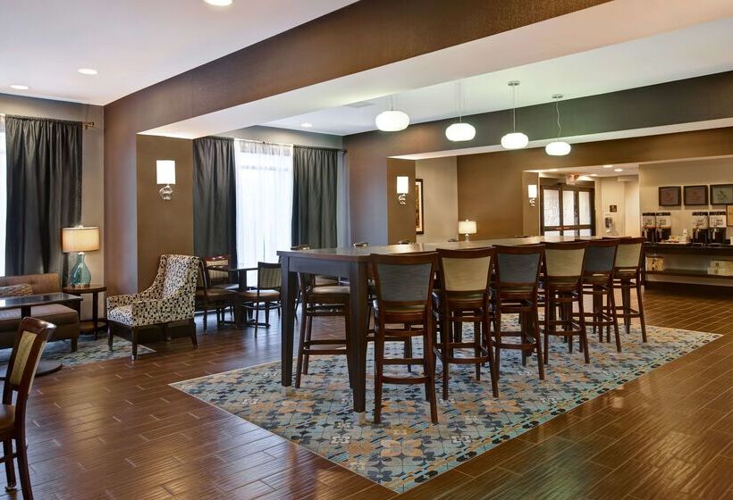 فندق Hampton Inn Dekalb, Il